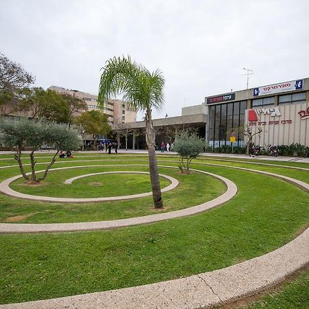 Apropo Hotel Ramat Gan Esterno foto