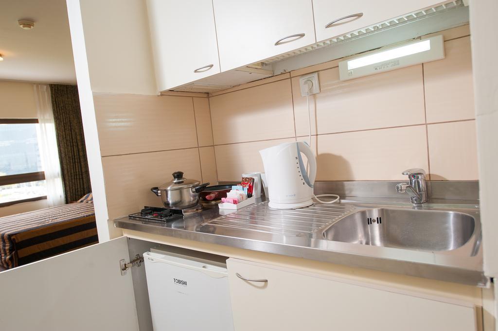 Apropo Hotel Ramat Gan Camera foto