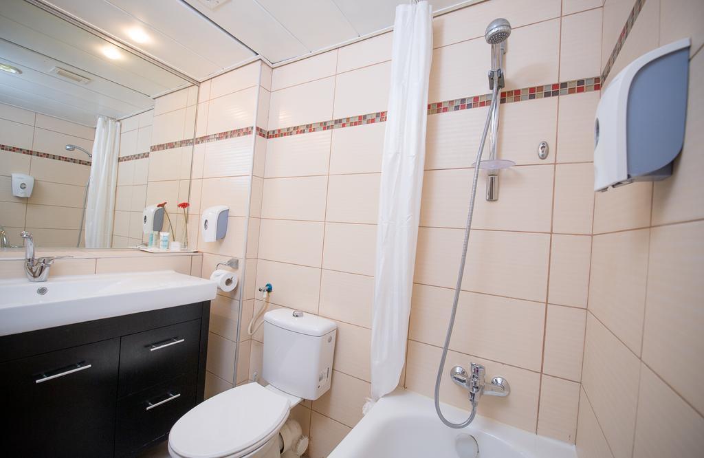 Apropo Hotel Ramat Gan Camera foto