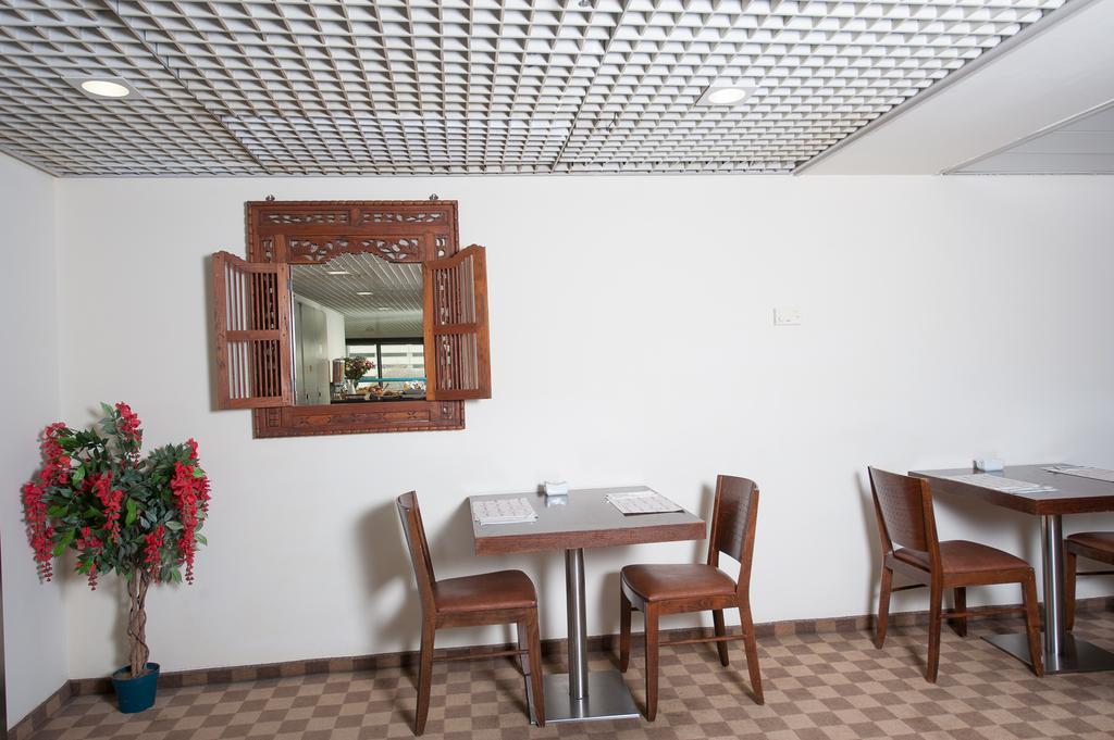 Apropo Hotel Ramat Gan Esterno foto