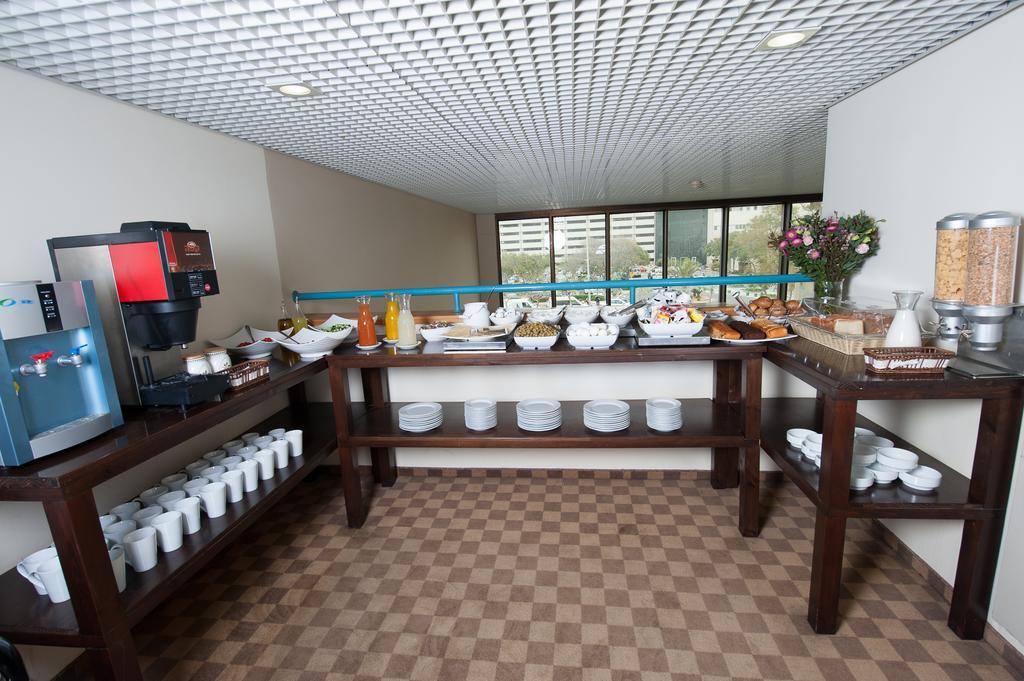 Apropo Hotel Ramat Gan Esterno foto